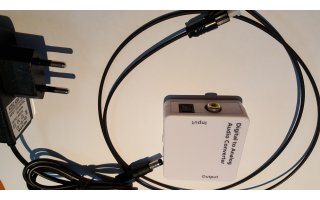Conversor de audio digital optico TosLink / RCA Coaxial a 2 RCA analogico  con alimentador